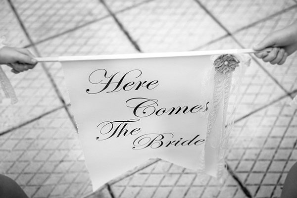 here-comes-the-bride-banner